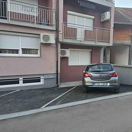 Apartment Savanovic บันยาลูกา ภายนอก รูปภาพ