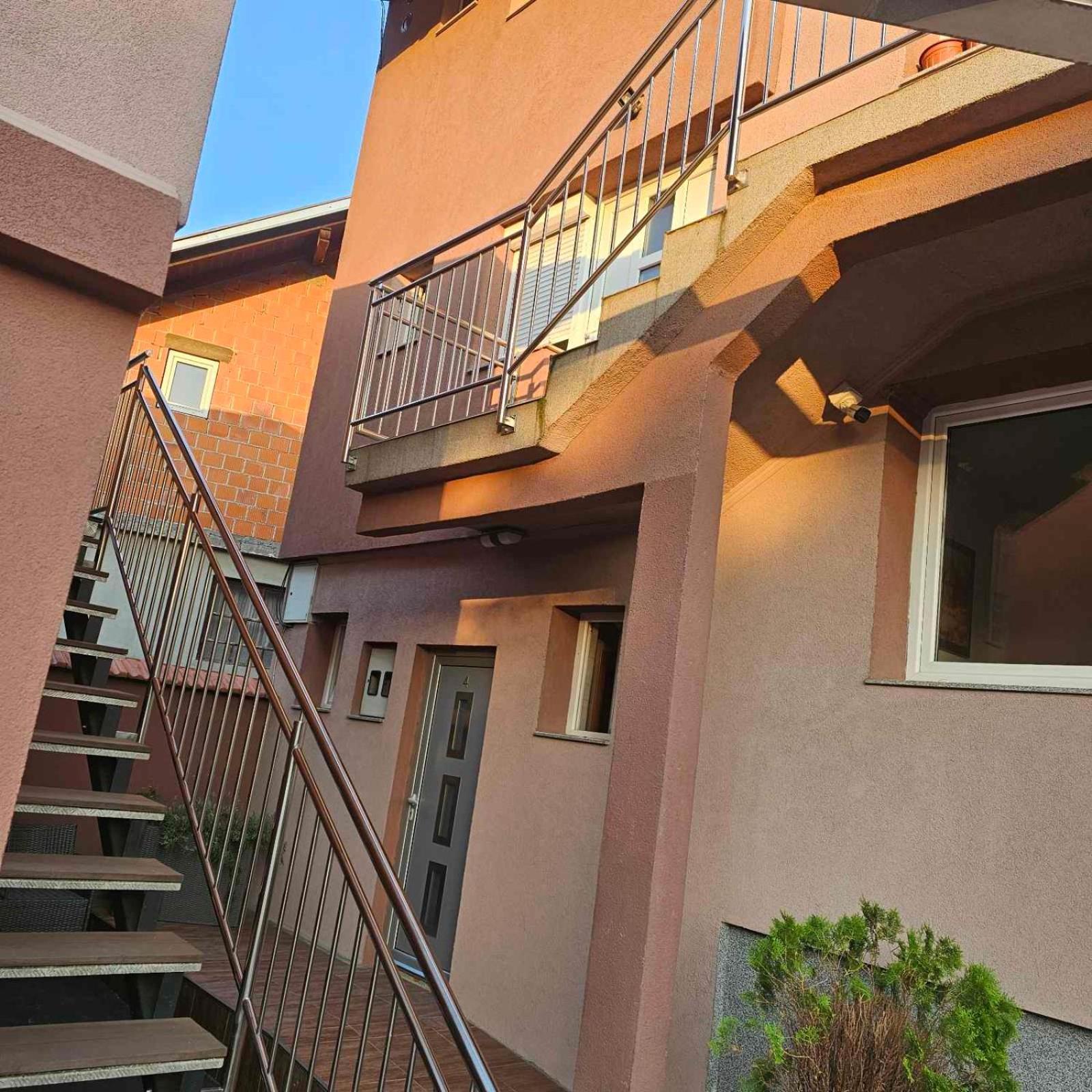 Apartment Savanovic บันยาลูกา ภายนอก รูปภาพ