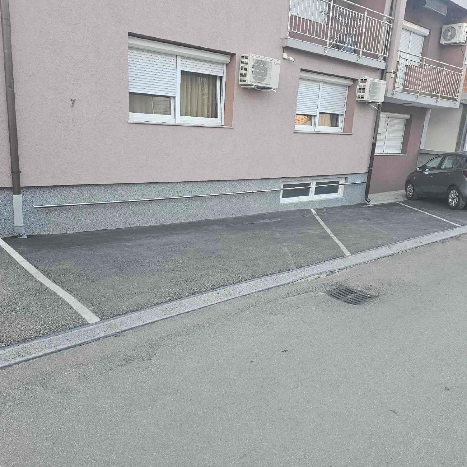 Apartment Savanovic บันยาลูกา ภายนอก รูปภาพ