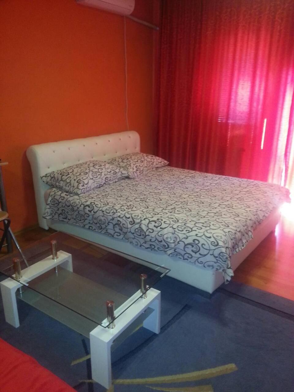 Apartment Savanovic บันยาลูกา ภายนอก รูปภาพ