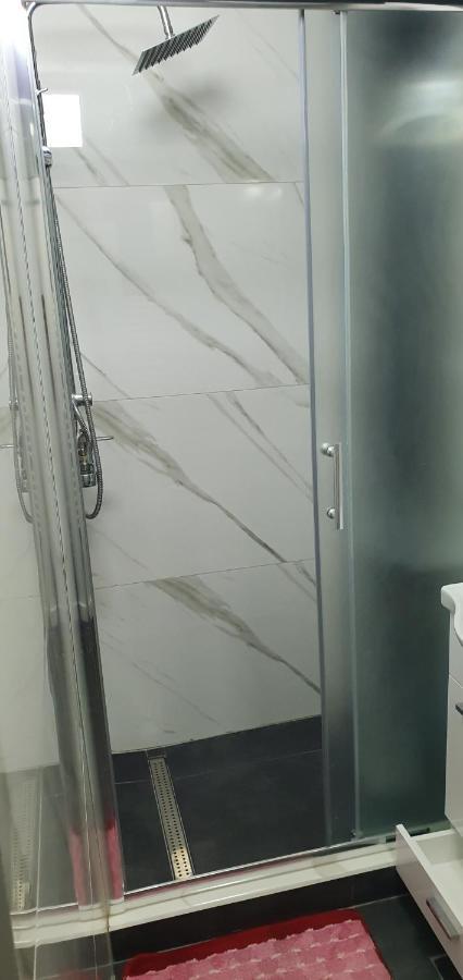 Apartment Savanovic บันยาลูกา ภายนอก รูปภาพ